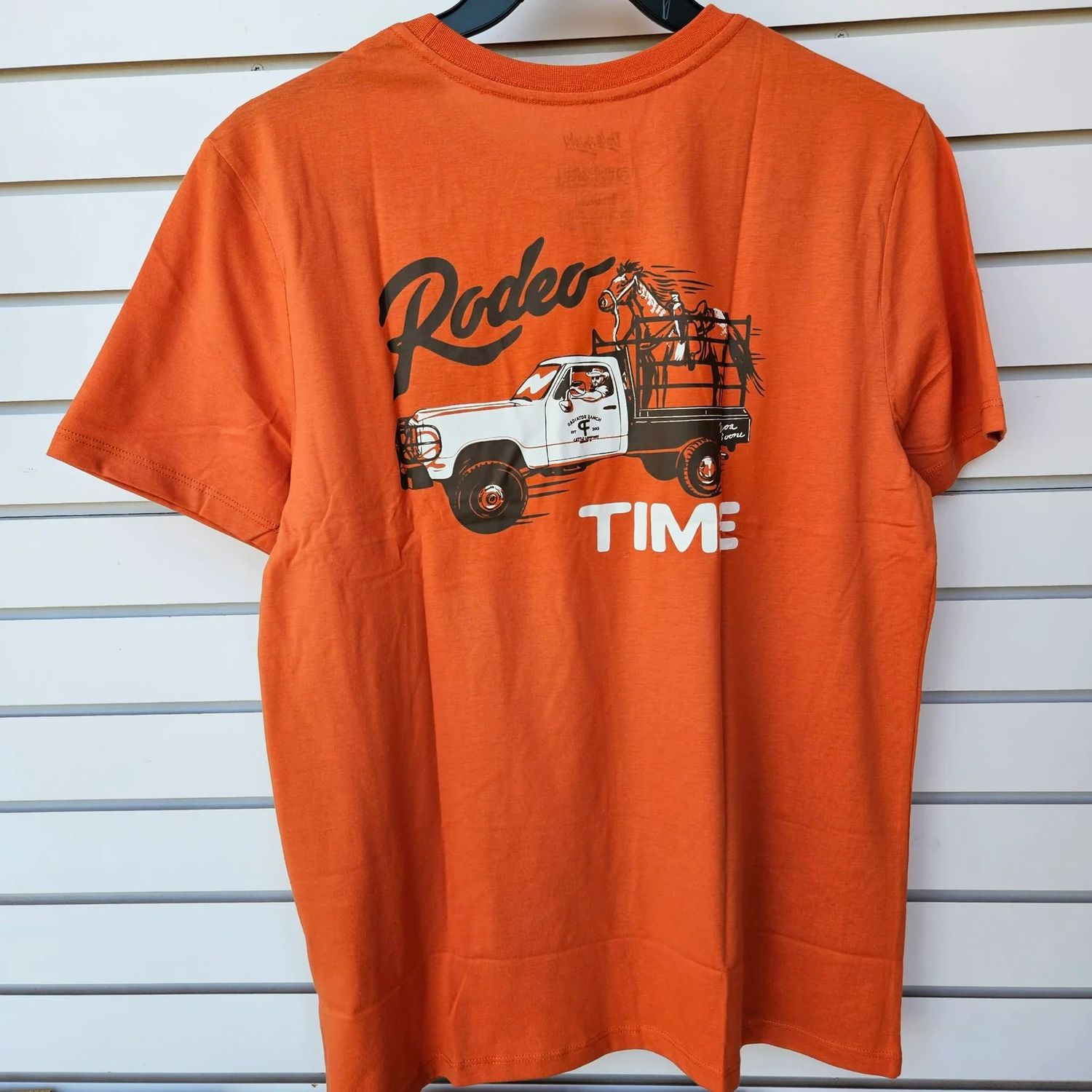 ROCK &amp; ROLL DENIM MEN'S SHORT SLEEVE DALE GRAPHIC TEE SHIRT - RUST
