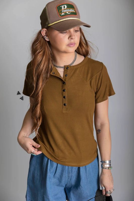 2 FLY CO. YOAKUM TEE - GOLDEN OLIVE