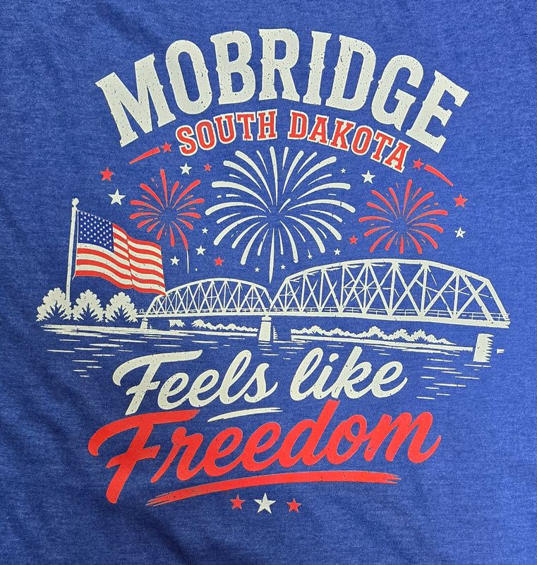MOBRIDGE 4TH OF JULY TEES