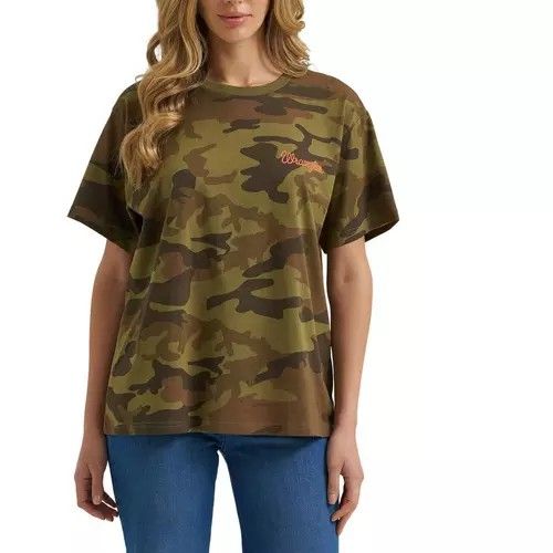 WRANGLER WOMEN'S SHORT SLEEVE RETRO GRAPIC TEE SHIRT - CAMO PRINT