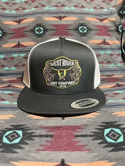 WEST RIVER HAT CO. BUCKLE SNAPBACK TRUCKER CAP - CHARCOAL/WHITE