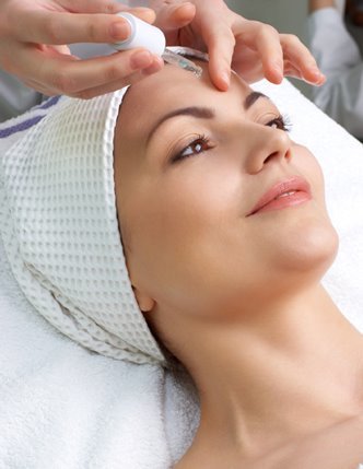 20 units of Botulinum Toxin (Wrinkle Relaxing Treatment) for NEW CLIENTS ... (Reg $240.00)