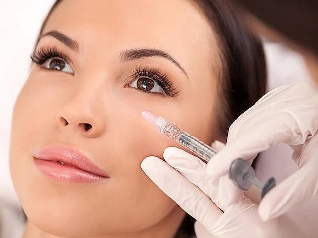 Buy One Syringe of Dermal Filler and Get 10 Units of Botulinum Toxin Wrinkle Reducing Treatment FREE ... (Reg $1,019) ... OVER 50% OFF!