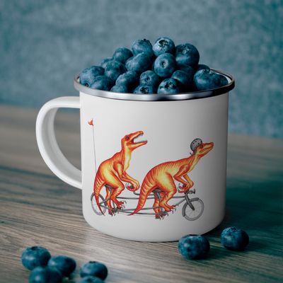 Tasse en émail raptor en vélo tandem