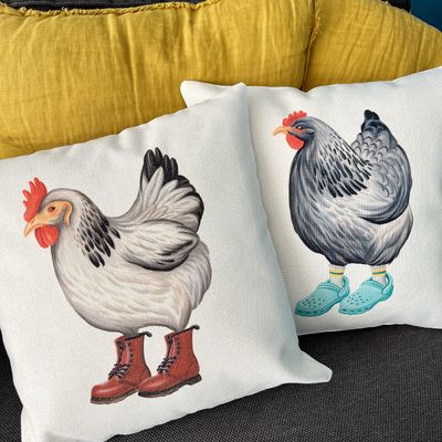 Coussin - Poule en crocs