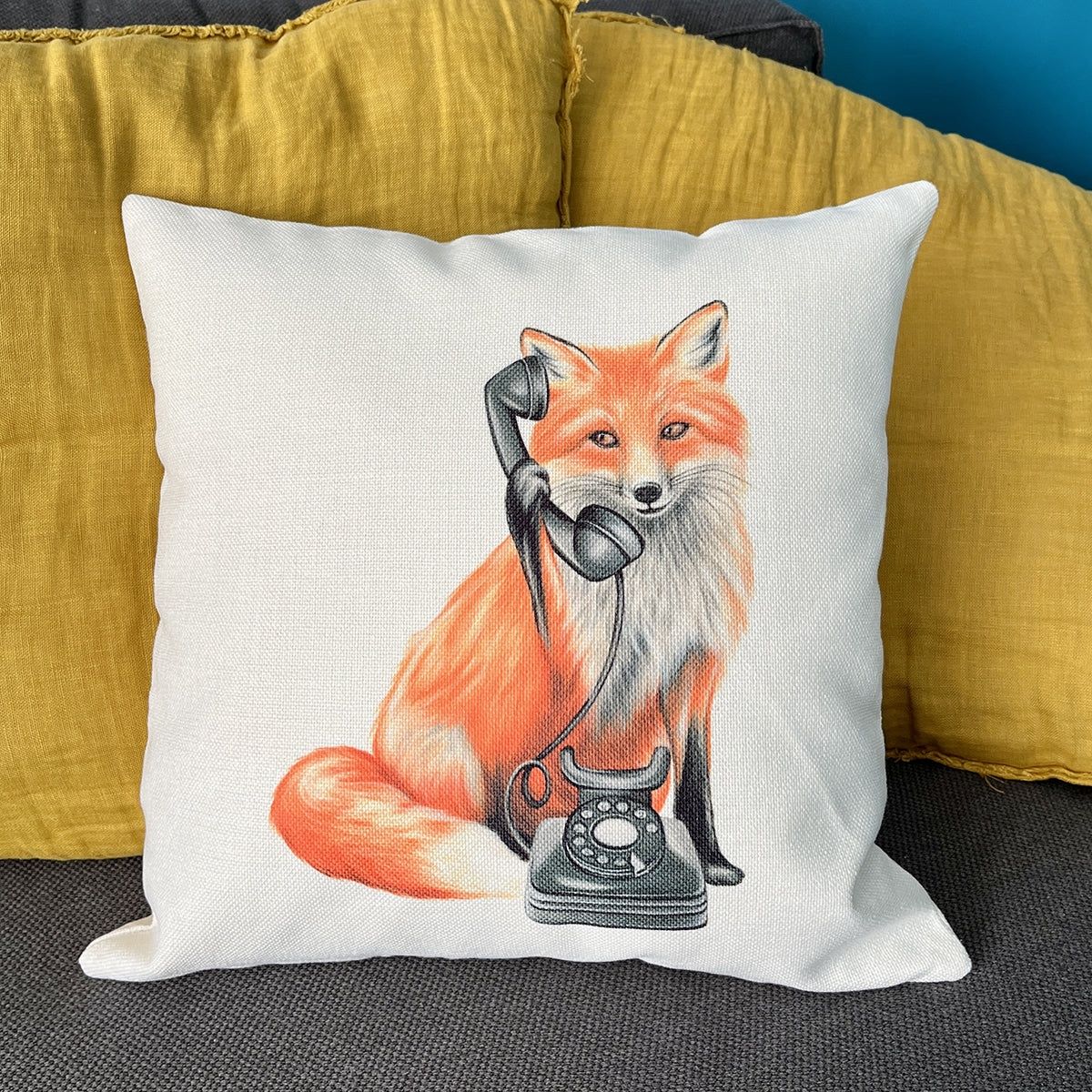 Housse de Coussin - Renard au téléphone