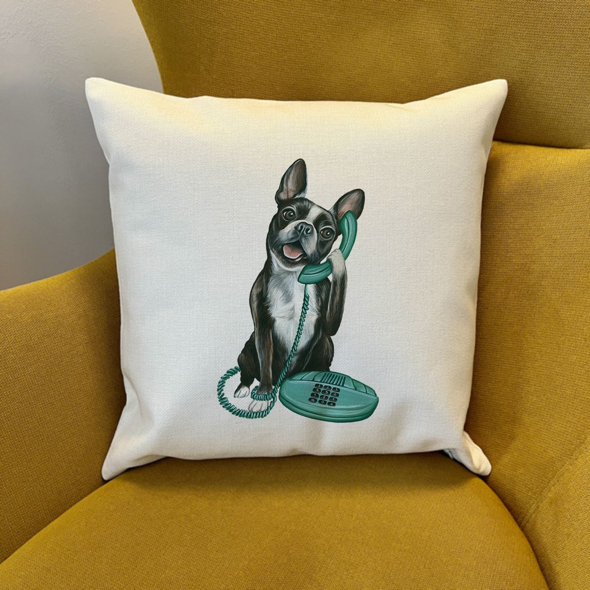 Housse de Coussin - Boston Terrier au téléphone
