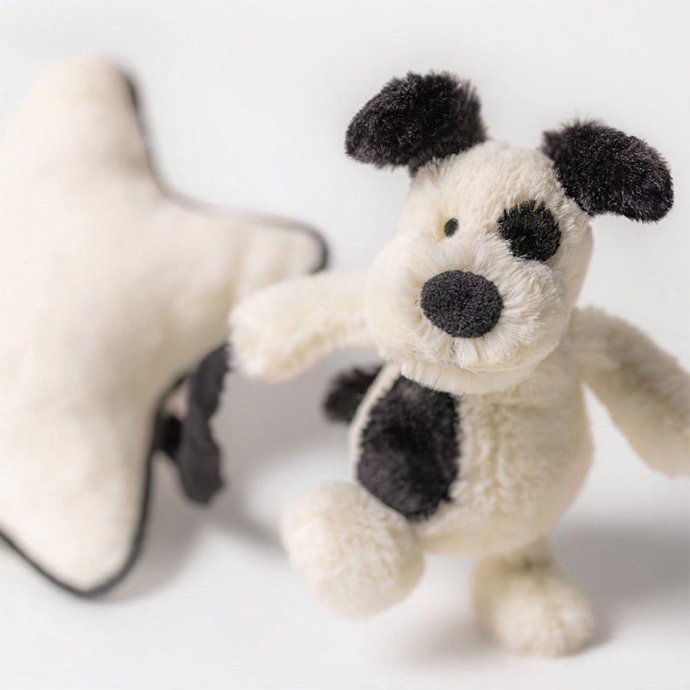 Bashful Black &amp; Cream Puppy Musical Pull