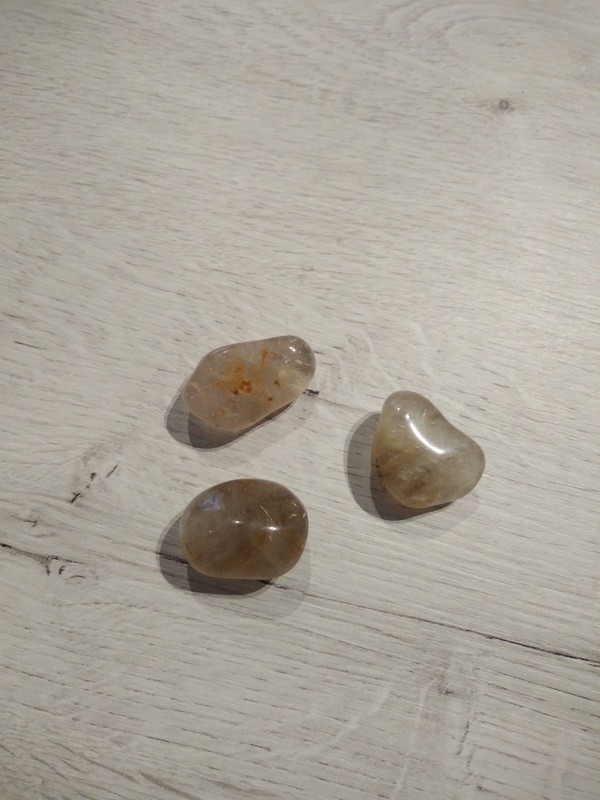 PIERRE ROULEE QUARTZ RUTILE