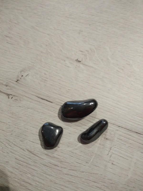 PIERRE ROULEE HEMATITE