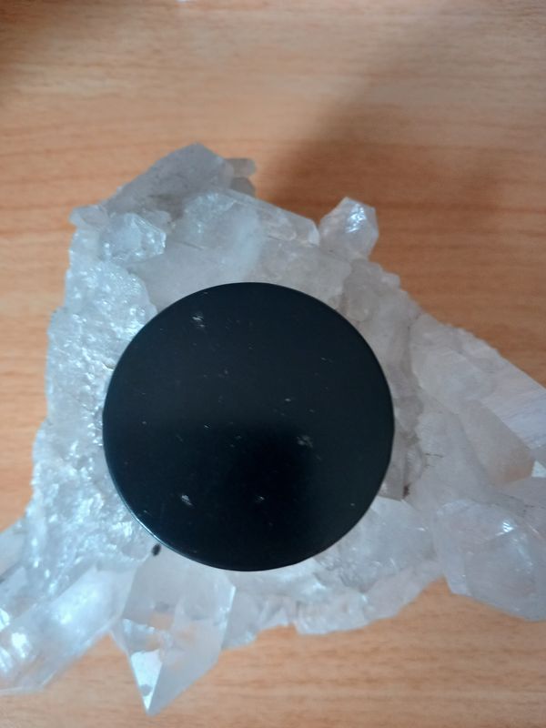 PLAQUETTE DE PROTECTION TELEPHONE SHUNGITE