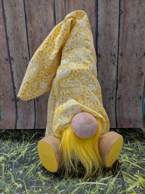 Yellow Daisy Gnome