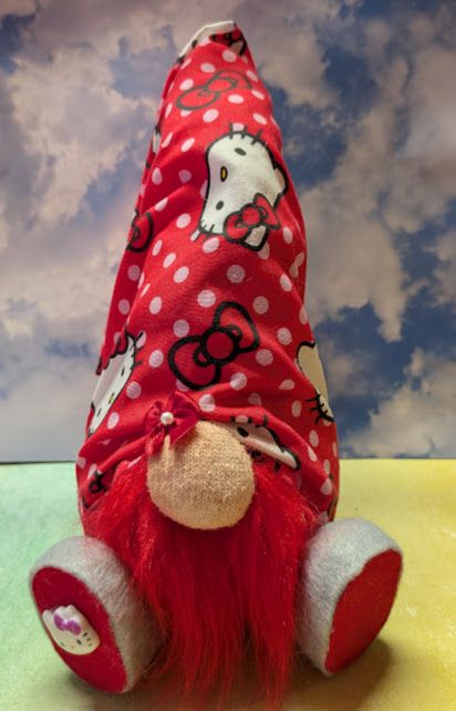 Hello Kitty Gnome