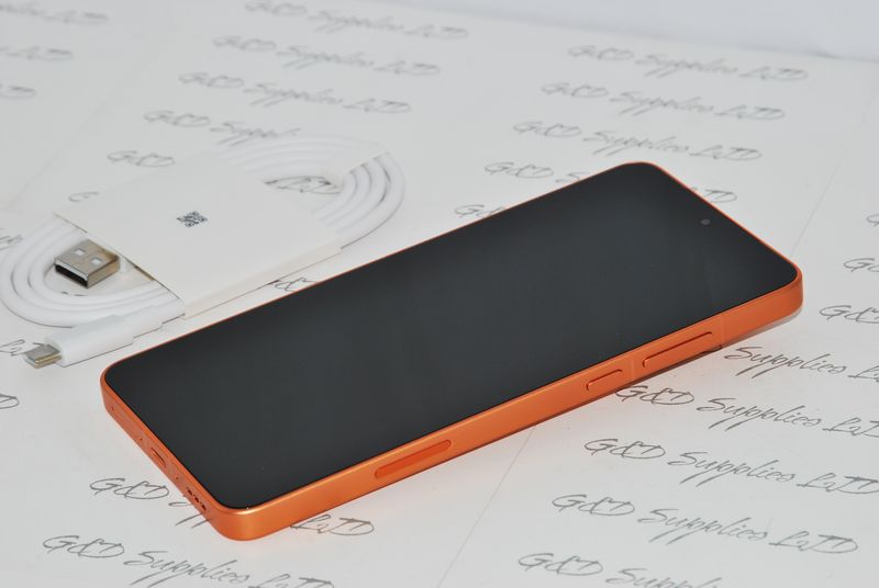 OPPO Find X9 Ultra 5G 6.7" Dual SIM 5G 12GB RAM 512GB Orange UK version, NEW Condition #