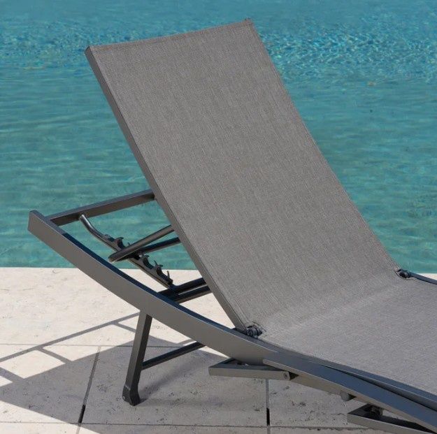SUNVILLA SLING CHAISE