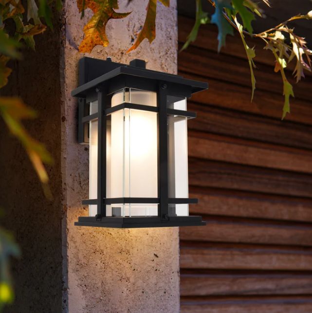 Lutec Craftsman Style Outdoor LED Wall Lantern