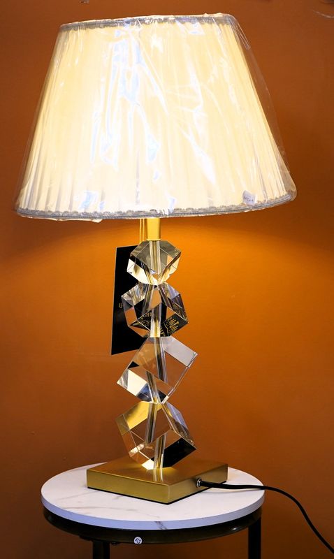 Stacked Crystal Cube Lamp with Gold Base