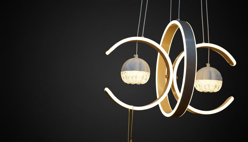 Arcadia Twin Halo