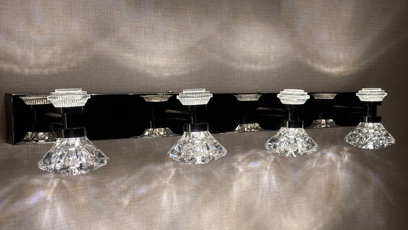Crystal Glow Vanity Light Bar – Modern Luxe Series
