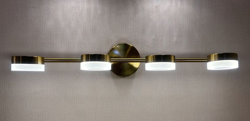 Solstice Halo Vanity Light – Brushed Gold &amp; Frosted Acrylic Series