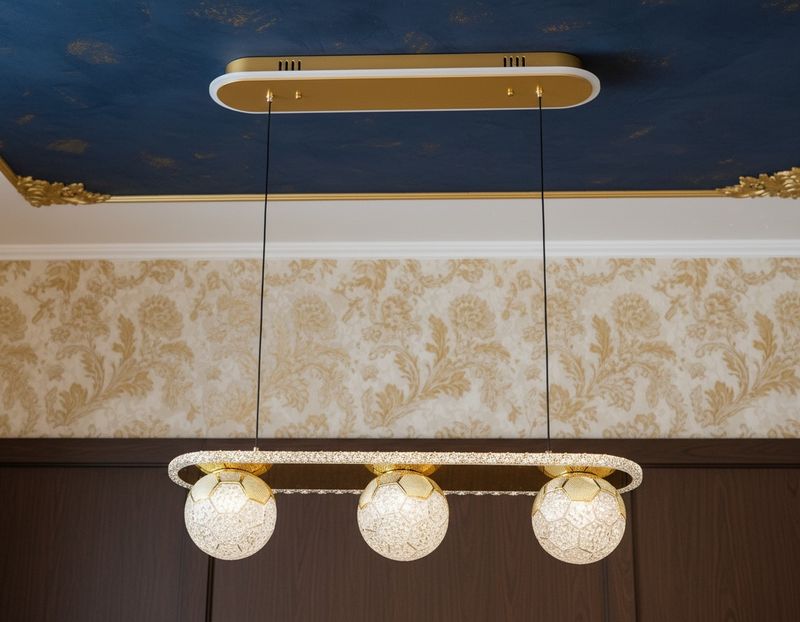 Aurum Line Pendant