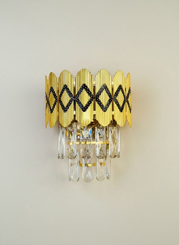 Sapphire Crest Wall Sconce