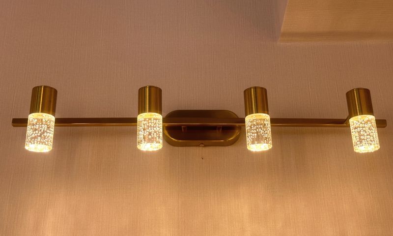 Aurum Cube Vanity Light – Brushed Brass &amp; Frosted Glass Series