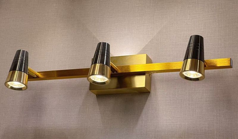 Aurora Beam Vanity Light Brushed Gold Series