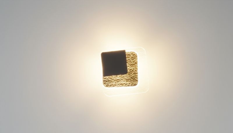 Lucent Gold Geometry: Layered LED Wall Light
