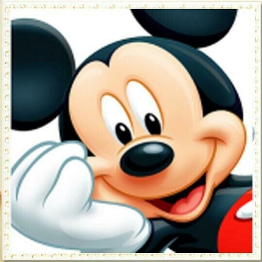 Mickey Close Up - Full Drill Diamond Painting - Specially ordered for you. Delivery is approximately 4 - 6 weeks.
