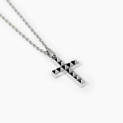 Collana con croce borchiata ANTICONFORMISTA