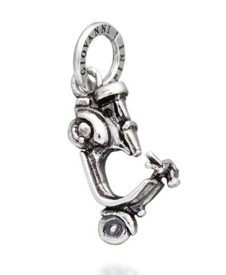 Charm Vespa moto