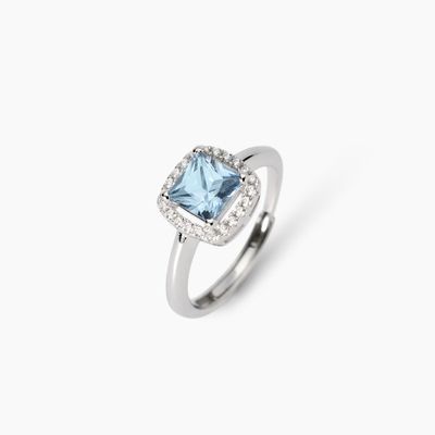 Anello in argento con acquamarina sintetica e zirconi taglio princess Cool or Rétro?