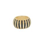 Anello Fascia Alta Trame con smalto nero Anello Fascia Alta Trame con smalto nero