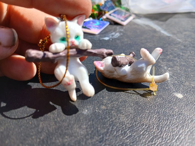 Cat with Branch Ornament