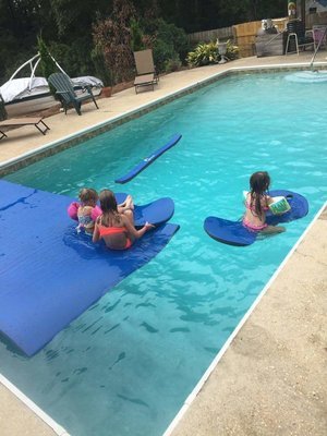 WavePad Water Saddle w/ Cup Holder