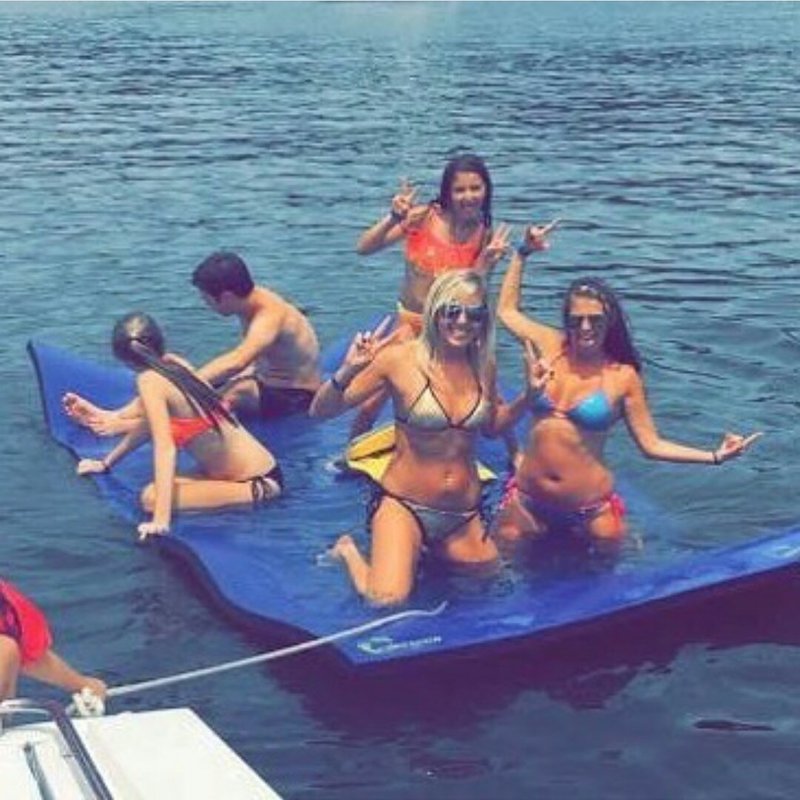 WavePad 12ft x 6ft Water Raft WavePad 12ft x 6ft Water Raft