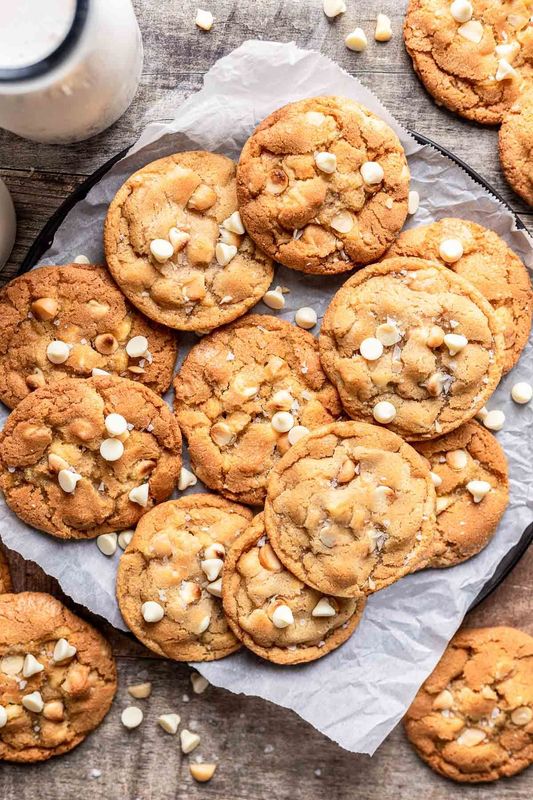 White Chocolate Macadamia