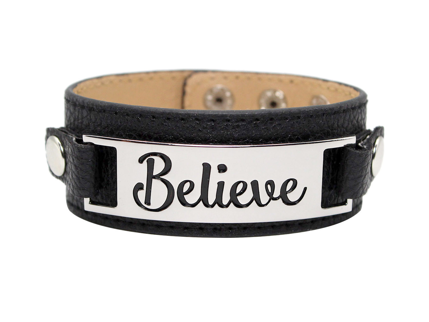 Classic Cuff with Metal Plaque "Believe"