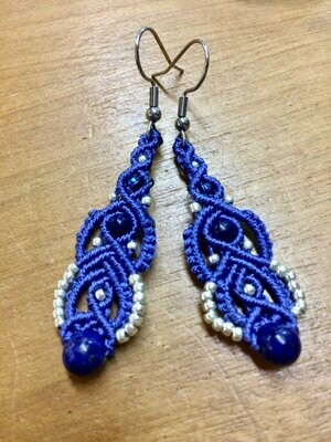 Boucles d'oreilles macramé bicolores Lapis Lazuli