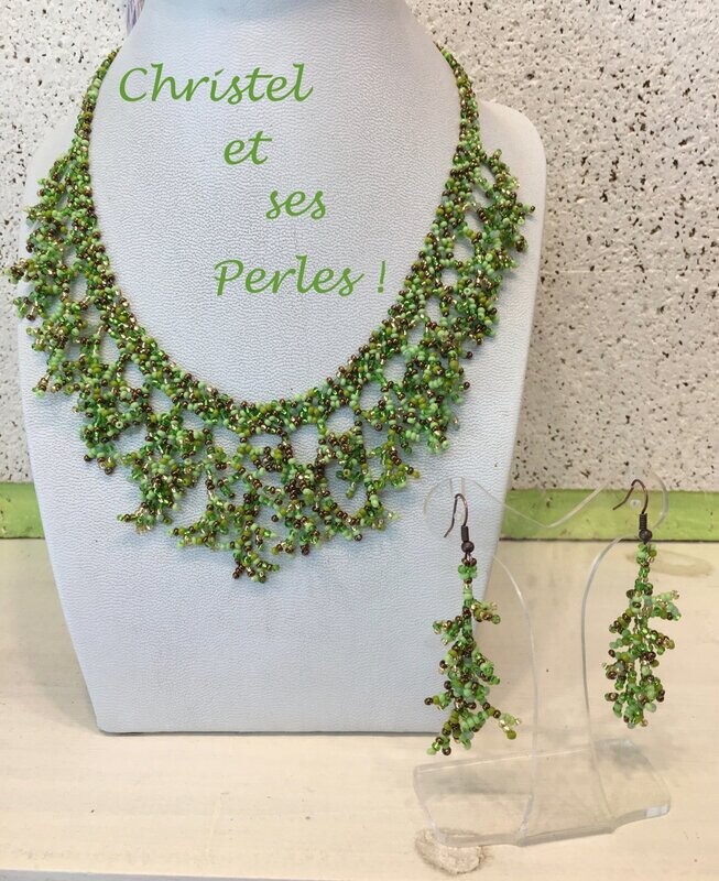 Collier corail couleur au choix