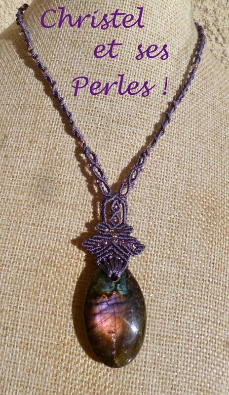 Collier macramé et Labradorite violette