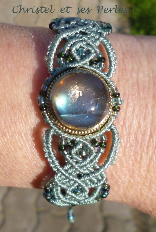 Bracelet macramé et Labradorite ronde sertie