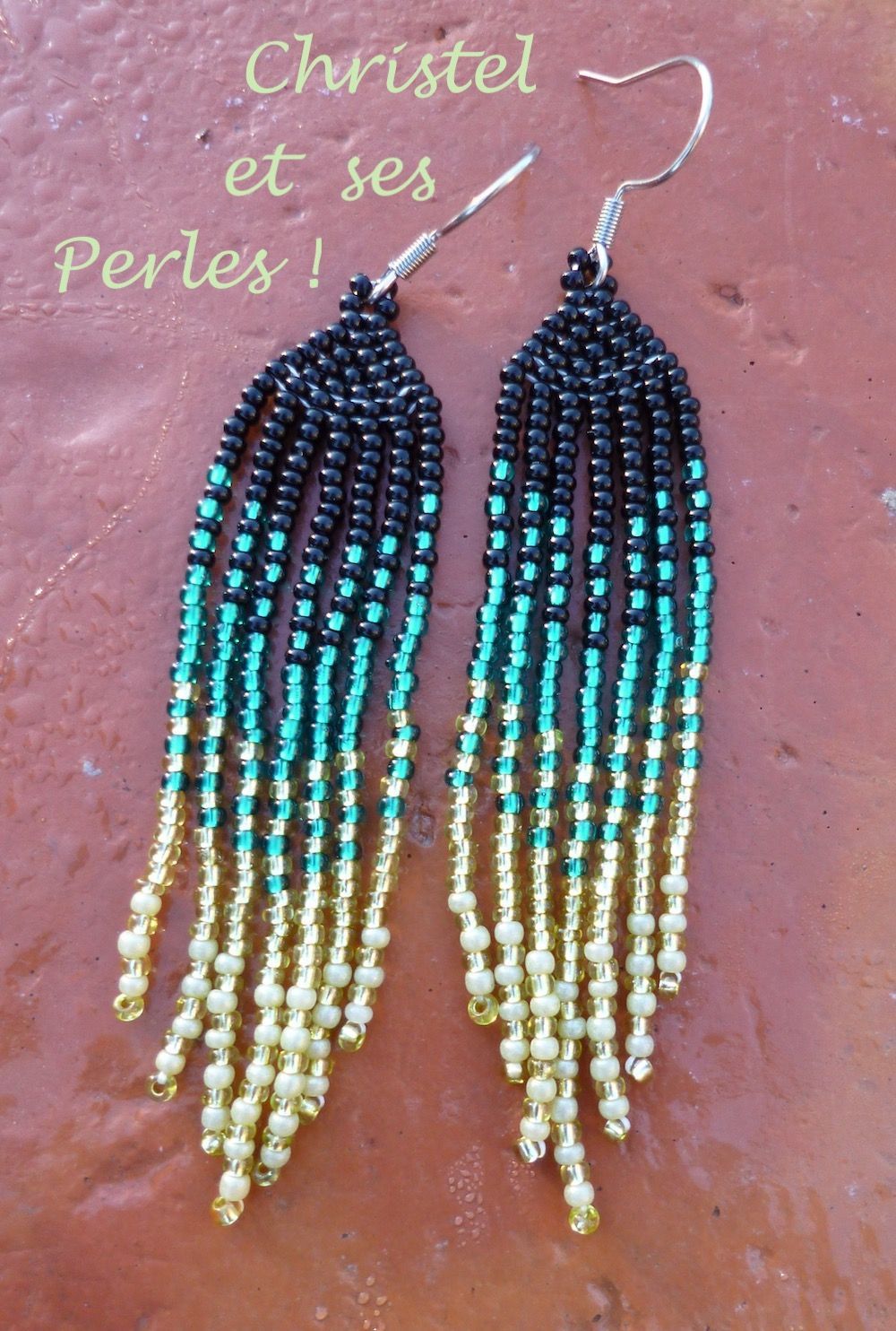 Boucles d'oreilles franges perlées vertes