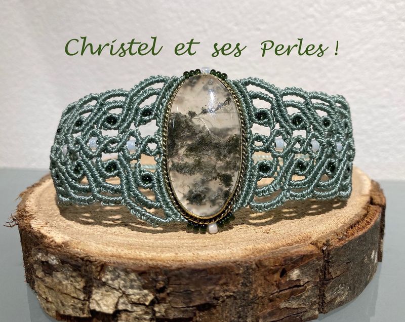 Bracelet macramé baroque et Agate mousse sertie