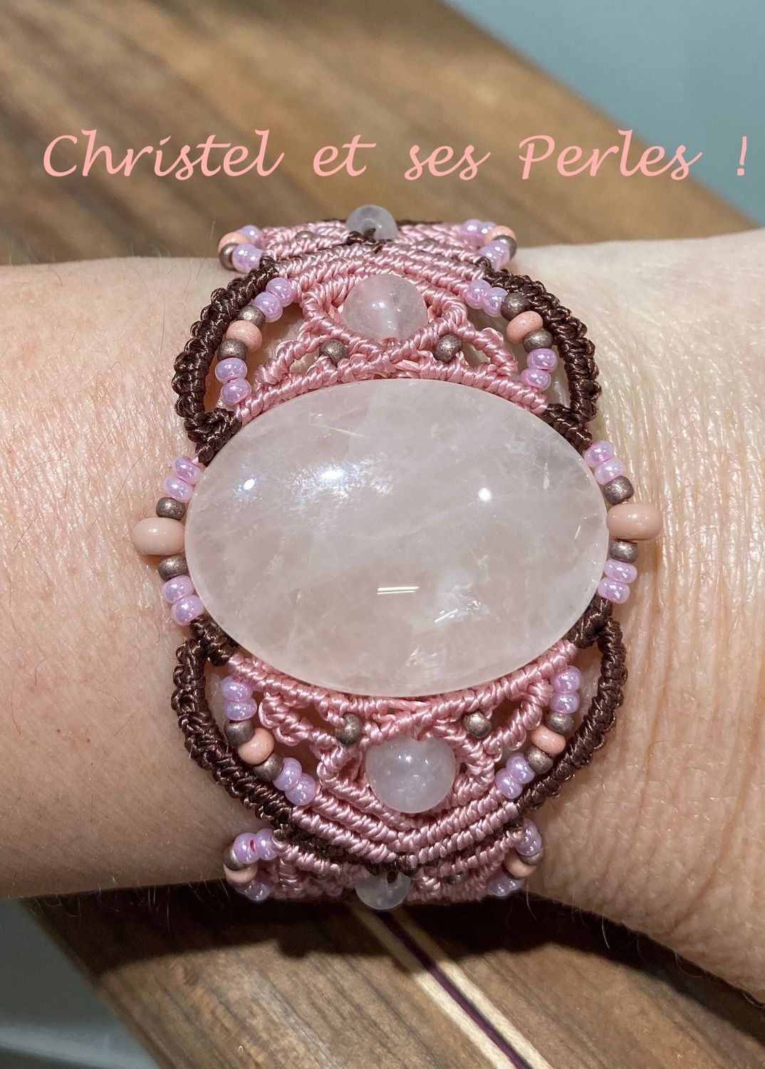 Bracelet macramé bicolore et Quartz rose