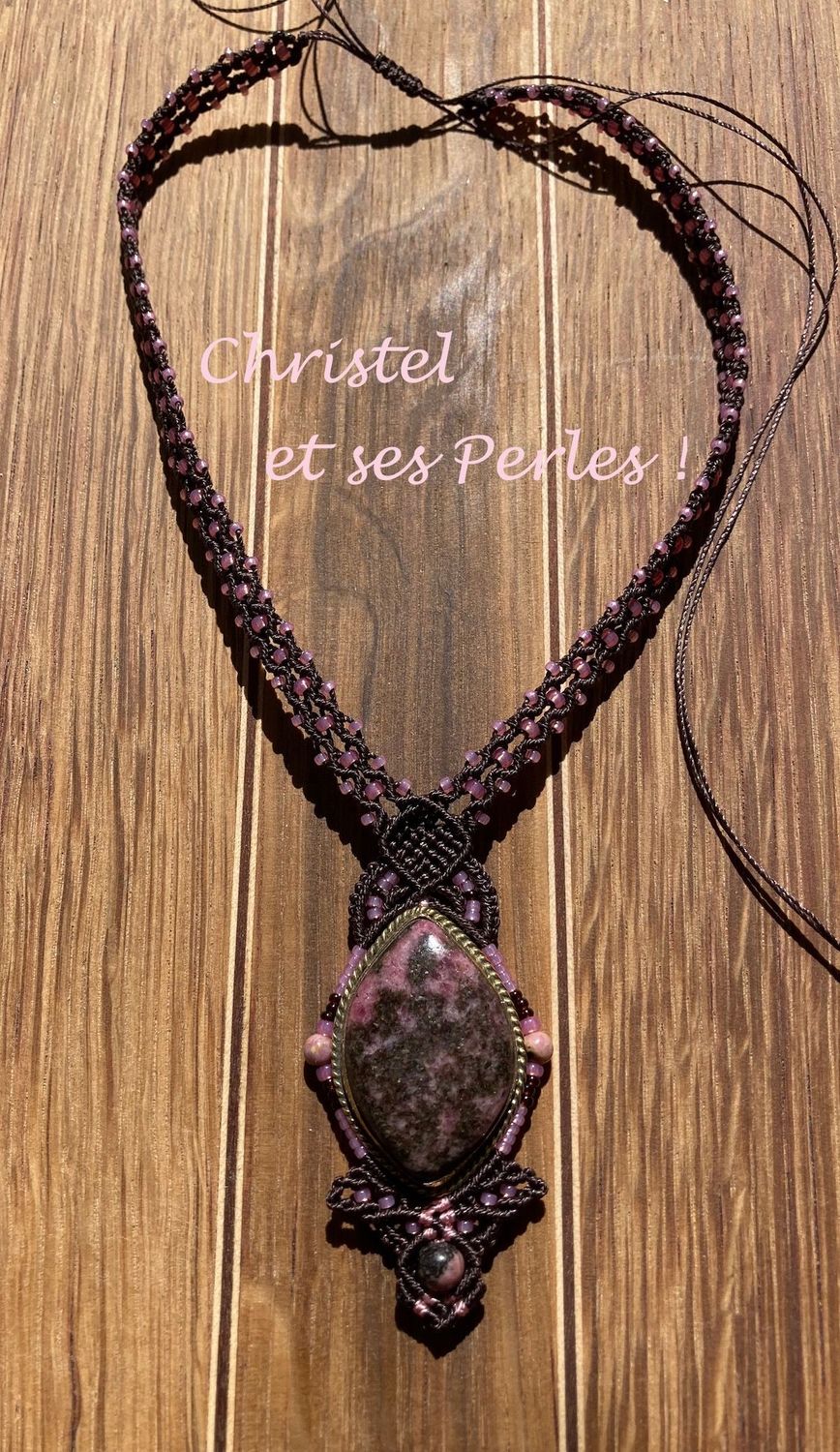 Collier macramé et Rhodonite