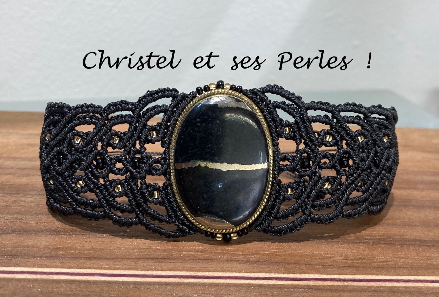 Bracelet macramé baroque et Pyrite sertie