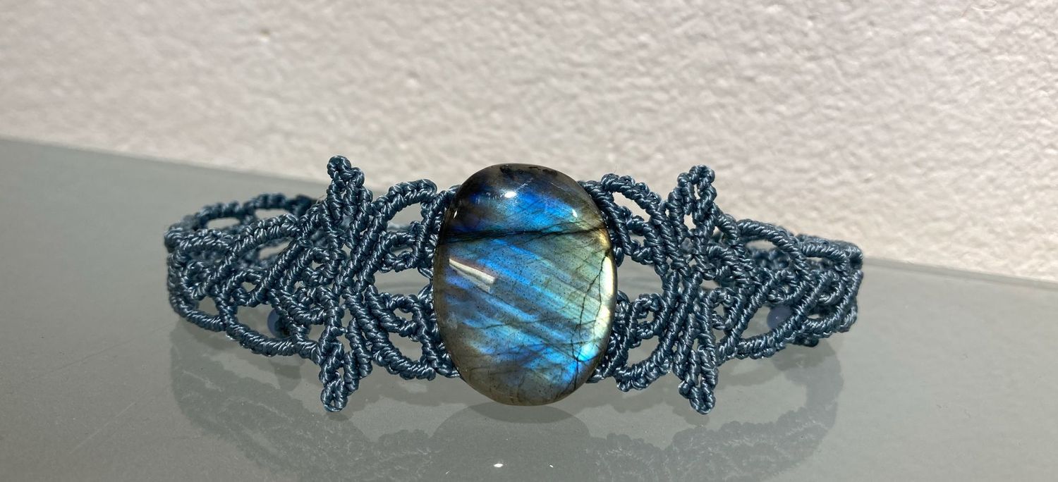 Bracelet macramé et Labradorite féérique