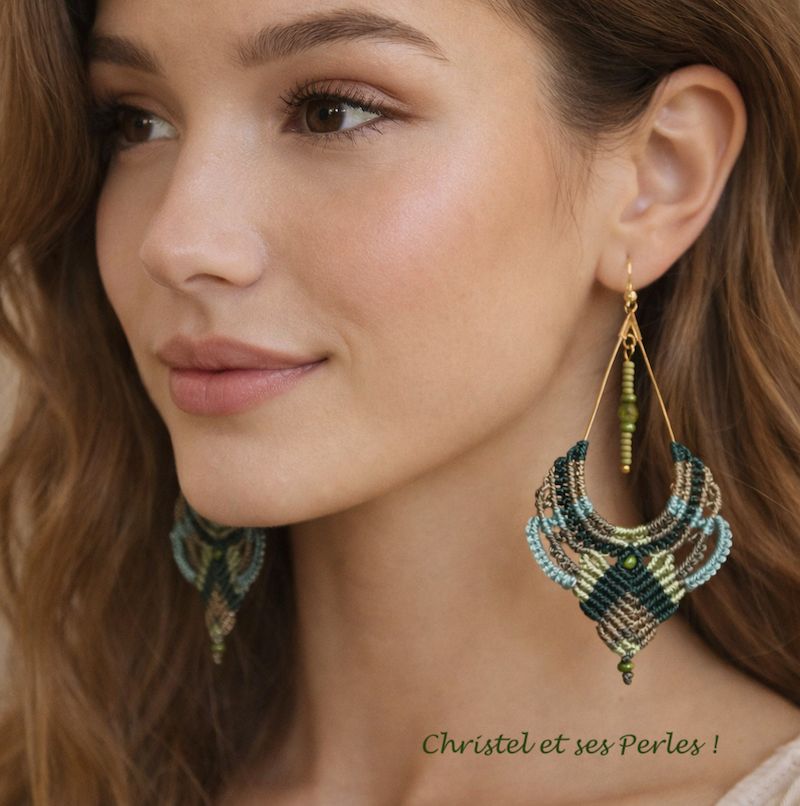 Collection ARCADIA : Boucles d'oreilles macramé et créoles camaieu vert